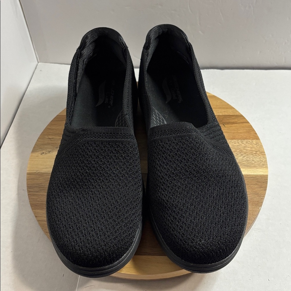 Slip-On Knit Comfort Shoes for Women - Black
